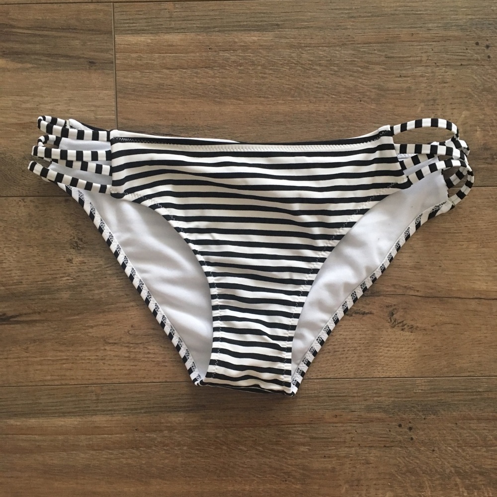 One for $7, two for $12! Cupshe Bikini Bottoms